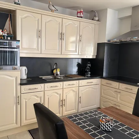 Апартаменты Micheline's Plekje *