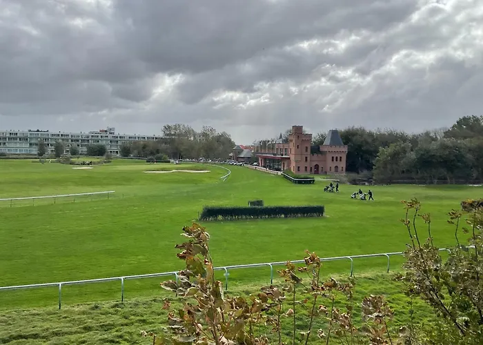 Апартаменты Micheline's Plekje Остенде