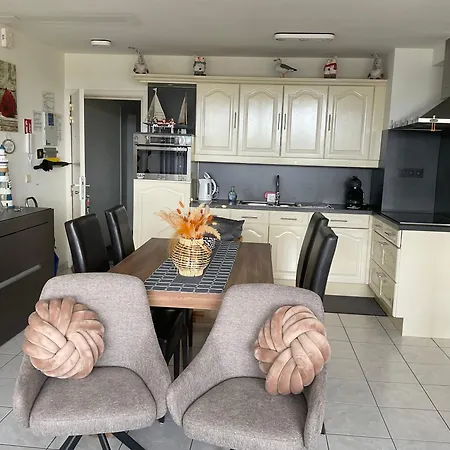 Micheline's Plekje * Ostend